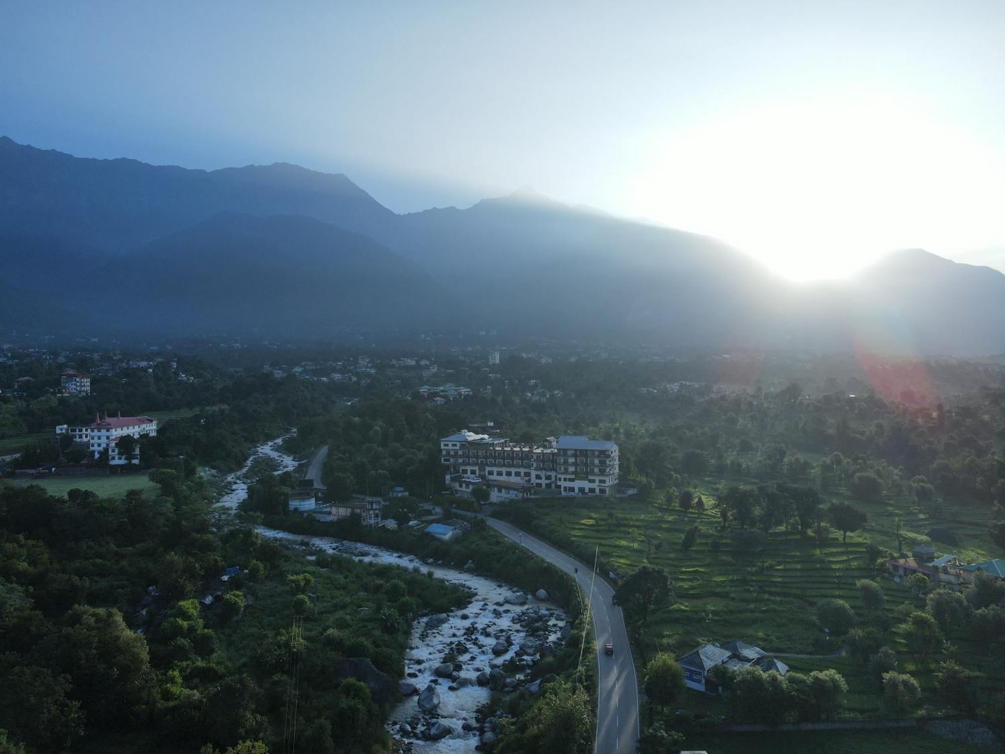 D'Polo Club & Spa Resort Dharamsala Zewnętrze zdjęcie